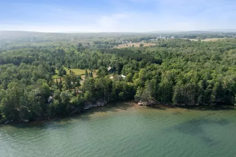 1000 Superior Ave, Washburn, WI 54891