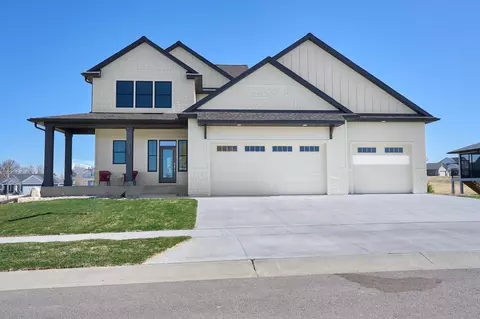 2123 Thea Ln SW, Rochester, MN 55902