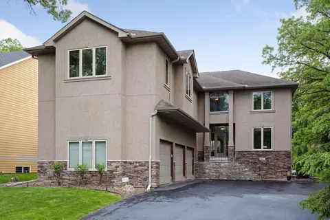 10413 W 34th Cir, Minnetonka, MN 55305