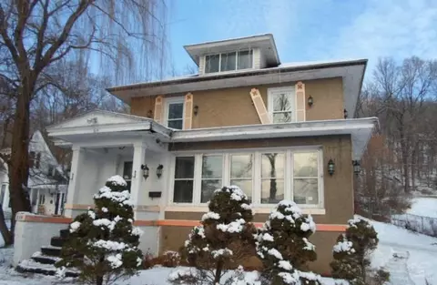219 W Stevens Ave, Rushford, MN 55971