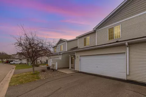 2304 Rosemary Curv, Hudson Twp, WI 54016