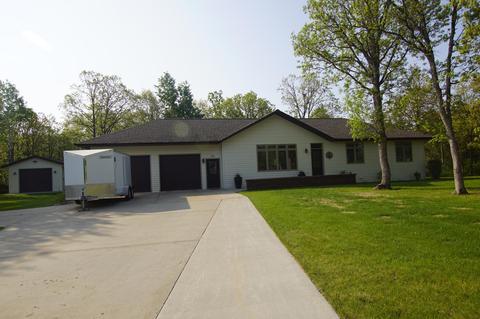 728 Robin Ln SW, Bemidji, MN 56601