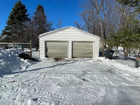402 E 9th St, Morris, MN 56267 photo 32