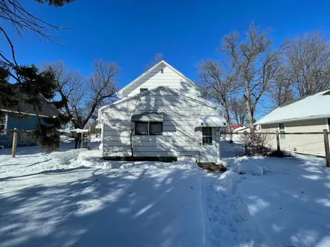 402 E 9th St, Morris, MN 56267 photo 35