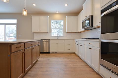 13102 Bauer Dr N, Champlin, MN 55316 photo 5