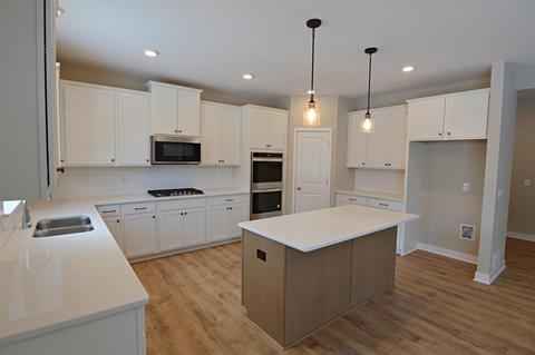13102 Bauer Dr N, Champlin, MN 55316 photo 9