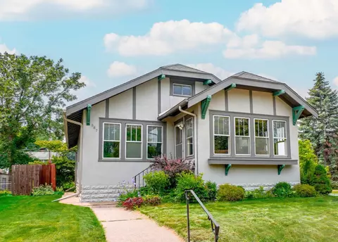882 Ivy Ave E, Saint Paul, MN 55106