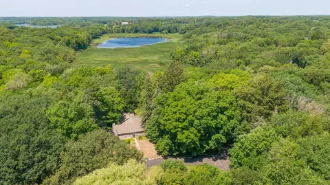 585 Ferndale Rd N, Wayzata, MN 55391