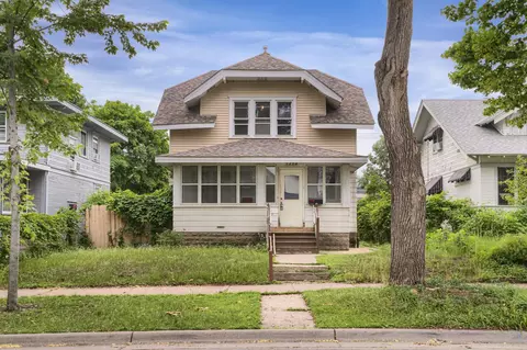1258 Sherburne Ave, Saint Paul, MN 55104