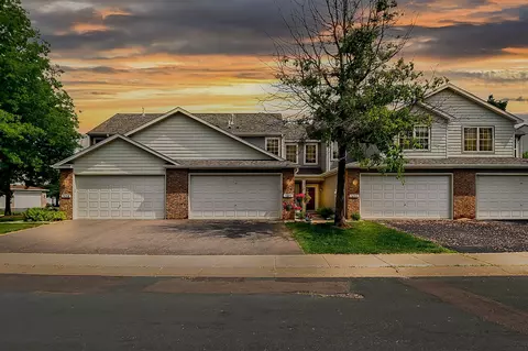 7894 Garland Ln N, Maple Grove, MN 55311