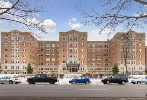 2615 Park Ave #515, Minneapolis, MN 55407