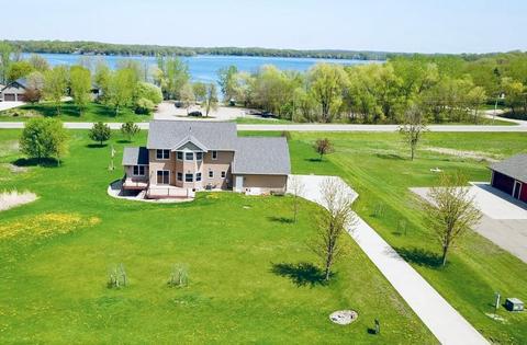 66684 217th St, Darwin, MN 55324