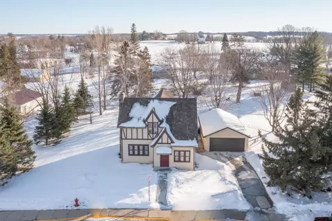 401 6th St W, Browerville, MN 56438