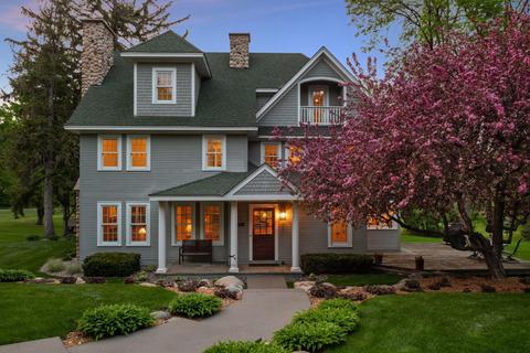 2107 Hill Rd, Wayzata, MN 55391