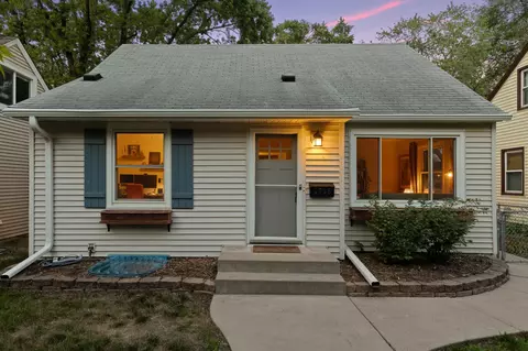 2705 Georgia Ave S, Saint Louis Park, MN 55426