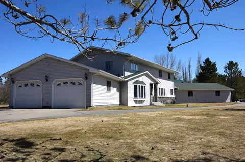 3205 Greenbriar Ln NE, Bemidji, MN 56601