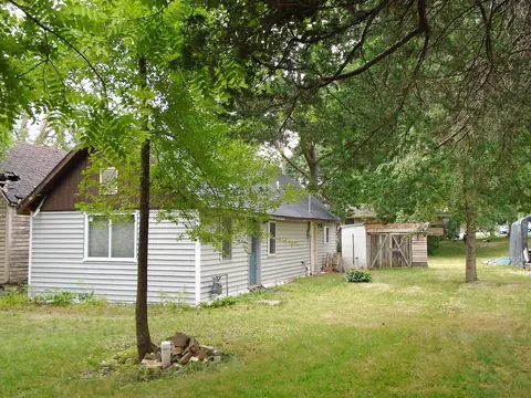 113 Burnside Ave S, Red Wing, MN 55066