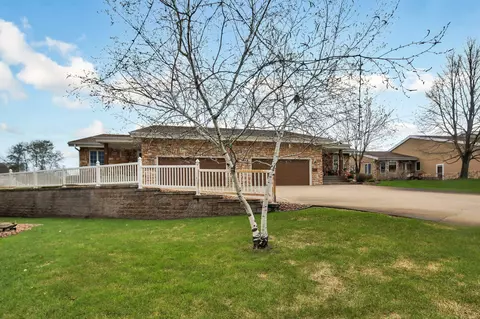 549 Brook Ln, Saint Cloud, MN 56301 photo 3