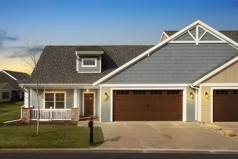 615 Waterplace Dr, La Crosse, WI 54601