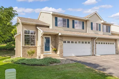 13487 Settlers Ridge Ln, Burnsville, MN 55337
