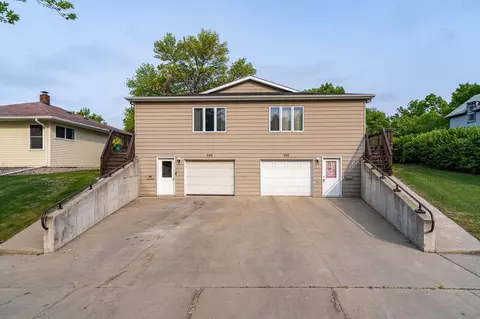 705707 N Main St, Crookston, MN 56716