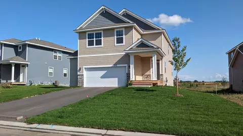 17272 Durham Dr, Lakeville, MN 55044