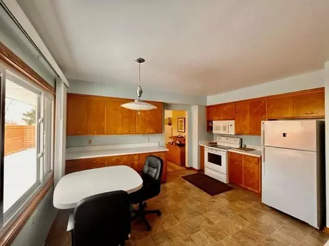 400 S 7th St, La Crescent, MN 55947 photo 9