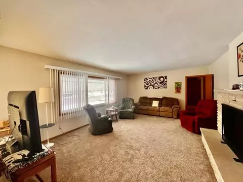 400 S 7th St, La Crescent, MN 55947 photo 2