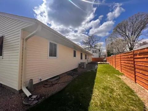 400 S 7th St, La Crescent, MN 55947 photo 21