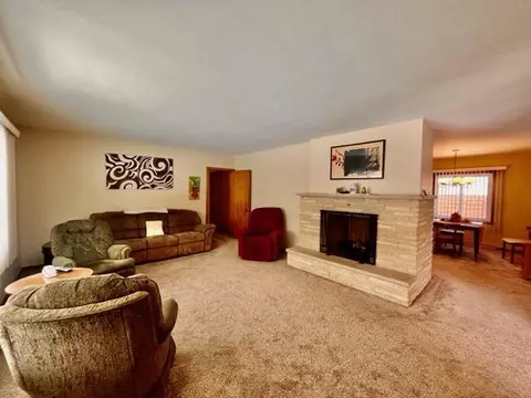400 S 7th St, La Crescent, MN 55947 photo 4