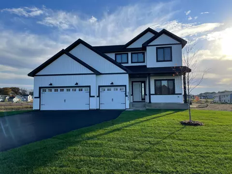23595 Underclift St NW, Saint Francis, MN 55070