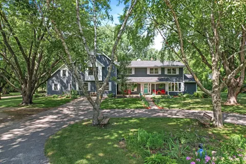 8596 204th St E, Prior Lake, MN 55372