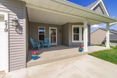 579 Eden Cir, Eagan, MN 55123 photo 4