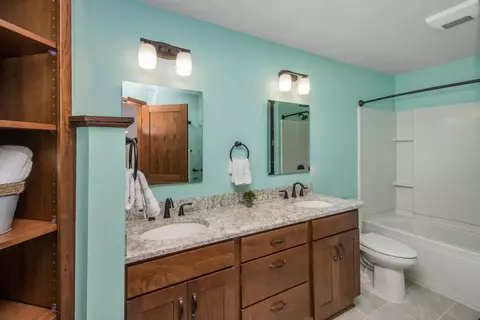 579 Eden Cir, Eagan, MN 55123 photo 15