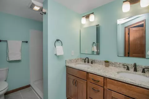 579 Eden Cir, Eagan, MN 55123 photo 22
