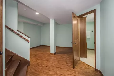 579 Eden Cir, Eagan, MN 55123 photo 21