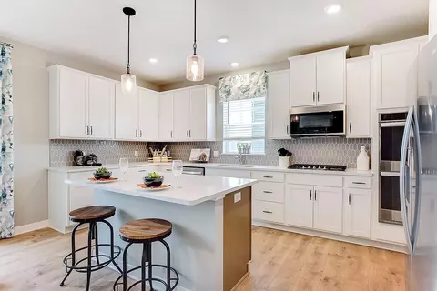 17032 Doppler Ln, Lakeville, MN 55044