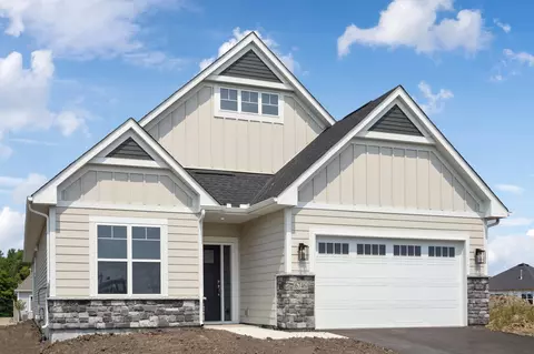 6746 Woodland Cove Blvd, Minnetrista, MN 55331