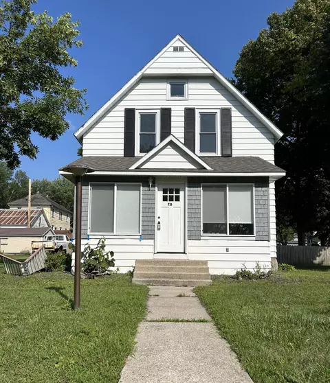 704 N 1st St, Montevideo, MN 56265