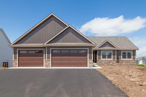 549 Westwood Dr, River Falls, WI 54022