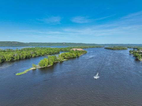 112 Lawrence Blvd E, Wabasha, MN 55981 photo 65