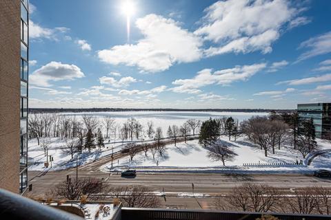2950 Dean Pkwy #806, Minneapolis, MN 55416