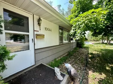 10044 Wentworth Ave S, Bloomington, MN 55420