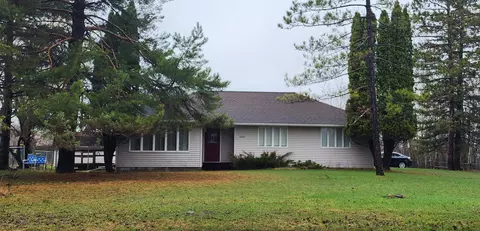 2002 2nd Ave E, International Falls, MN 56649