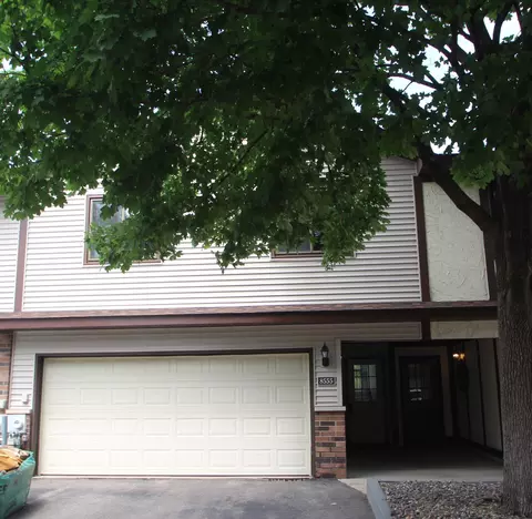 8555 Maplebrook Pkwy N, Brooklyn Park, MN 55445