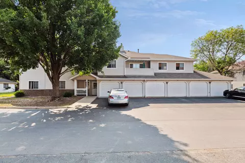 4050 Maureen Dr NE #102, Columbia Heights, MN 55421