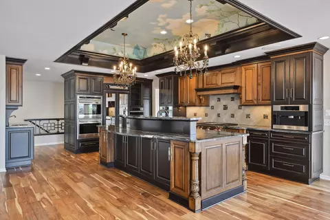 3345 Eagle Bluff Rd, Minnetrista, MN 55364