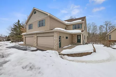 1480 Riverside Dr #1480, River Falls, WI 54022