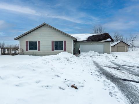 621 Haglin Ave, Cameron, WI 54822