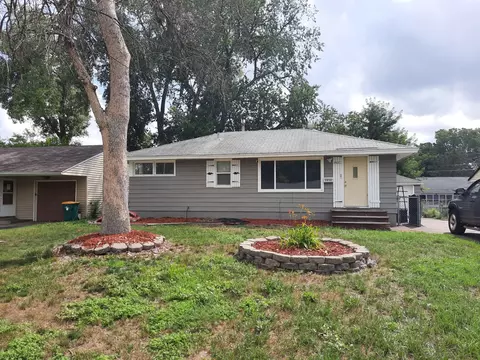 5930 Kentucky Ave N, Crystal, MN 55428